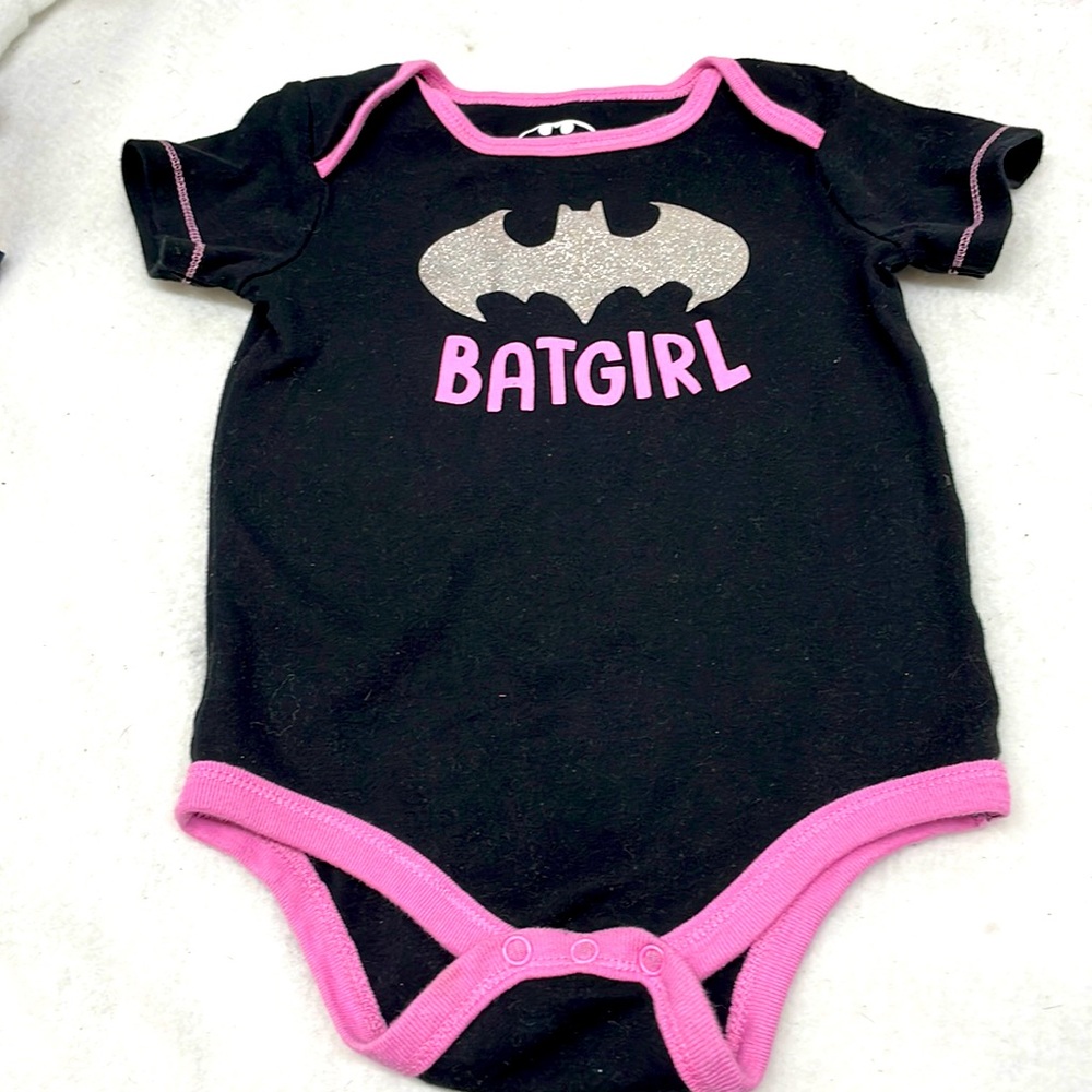 Batman onesie baby girl sz 24mos